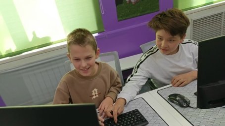 В гостях у Фредди 🐻🎪