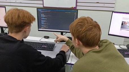 Код встречается с фантазией 🌈