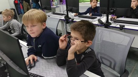 Хакатон за 2 часа! ​🎮